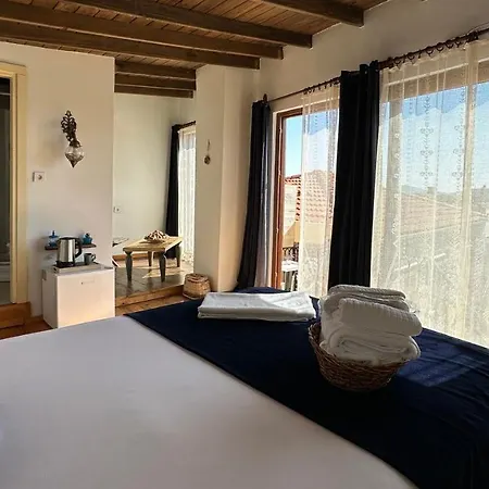Hotel Cunda Nazimaki