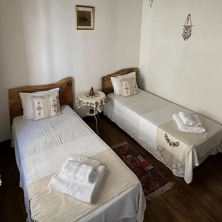 Cunda Nazimaki Ayvalik