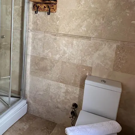 Hotel Cunda Nazimaki *