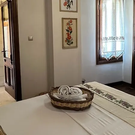 Cunda Nazimaki *